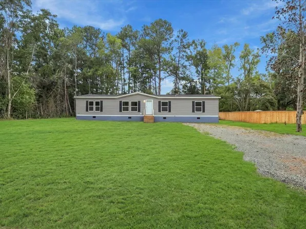 610 Rabbitpatch Ln, Saint Stephen, SC 29479