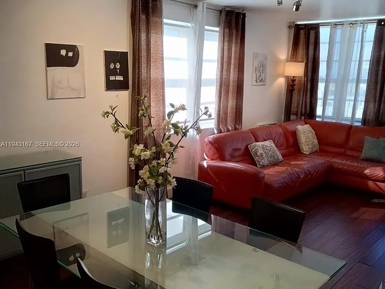 100 Lincoln Rd #814 — Photo 17