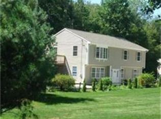 27 Clipper Way, Bristol, RI 02809