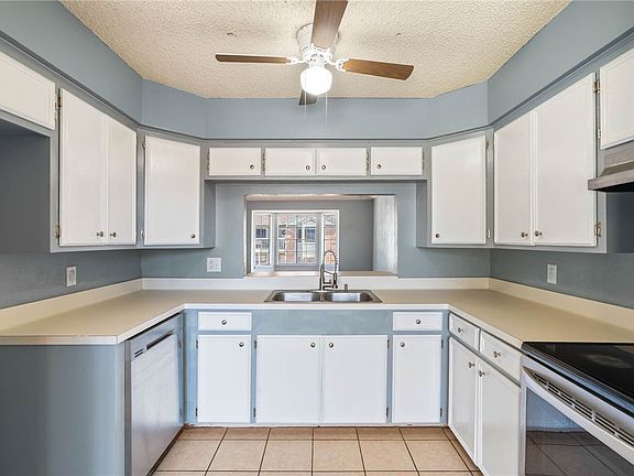 5th image of 4445 Cedar Pass Dr APT 118