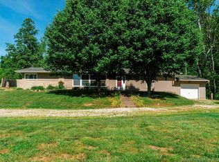 1397 N Hitchcock Rd, Salem, IN 47167