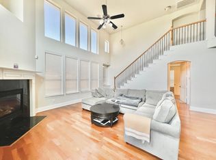 10404 Offshore Dr, Irving, TX 75063