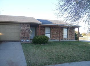 5200 Nash Dr, The Colony, TX 75056