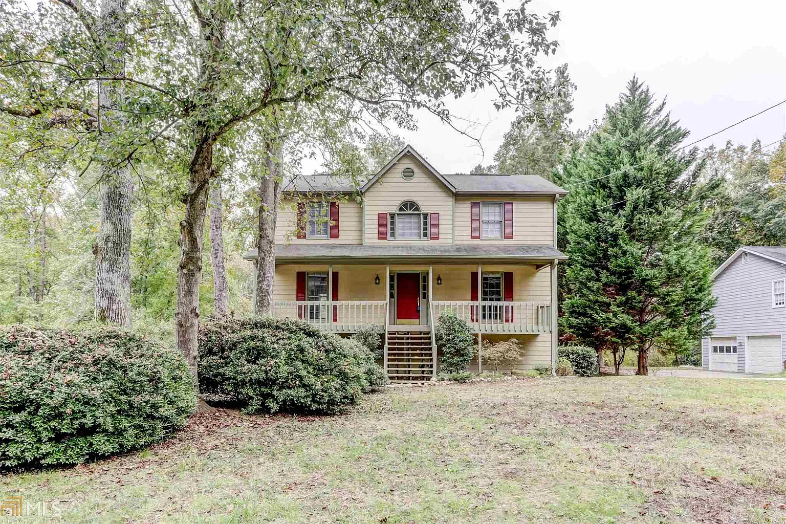 5643 Riding Woods Dr SW photo 1