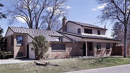 1st image of 1634 Hillcrest Ave