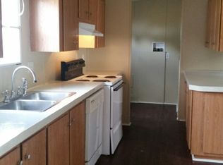 115 East Holw, Fayetteville, GA 30214