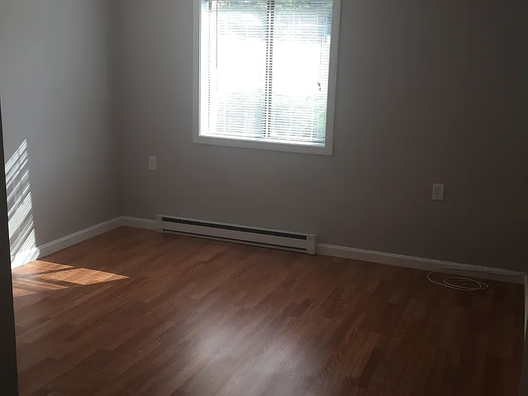 2 Pineland Avenue — Photo 38