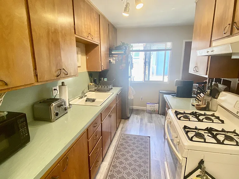 3920 Kendall St — Photo 13