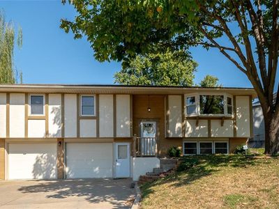 522 Buttinger Pl, Leavenworth, KS, 66048
