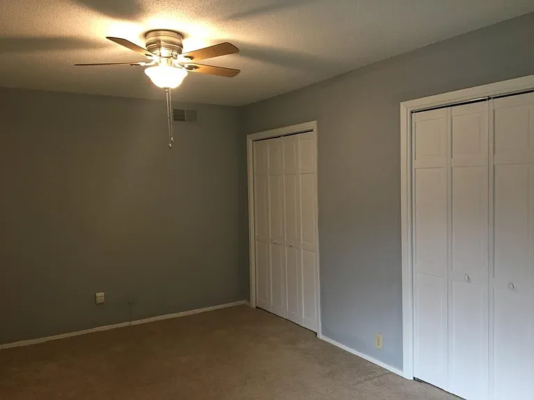 4216 Dahlia Ct — Photo 4