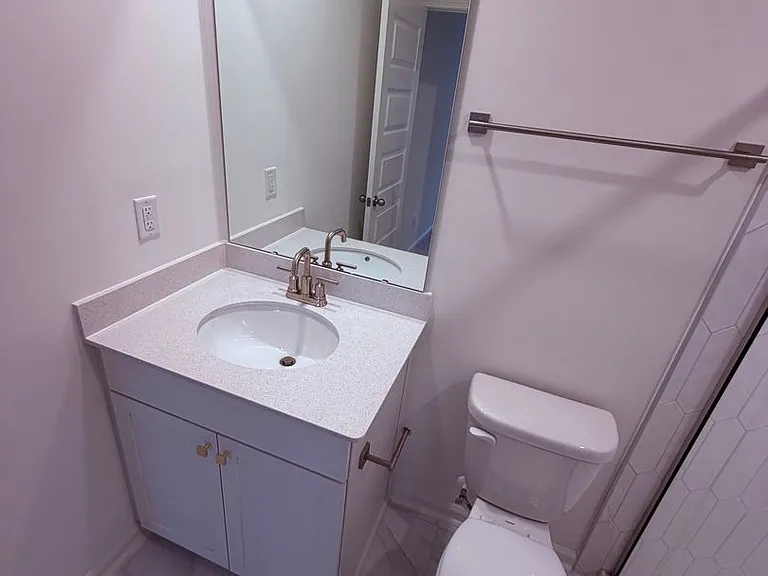 128 Parker Ln — Photo 16