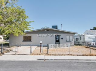 5216 Apple Valley Ln, Las Vegas, NV 89108