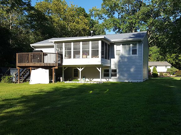 2nd image of 17 Brookhill Dr