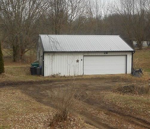 2nd image of 3510 Kauffman Rd NW