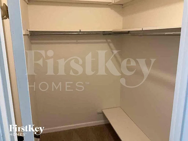 7938 Lindfield Ct — Photo 16
