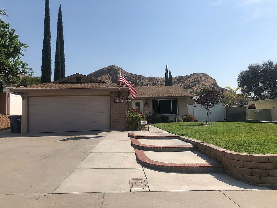 1st image of 14959 Daffodil Ave