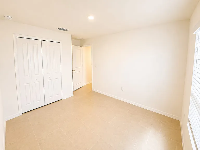 17240 Cantu Ct — Photo 15