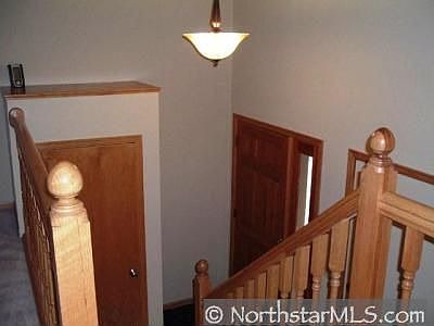 2nd image of 625 Orchid Ln N