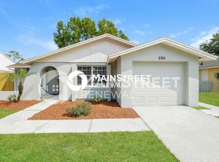 2911 Cedaridge Dr, Tampa, FL 33618