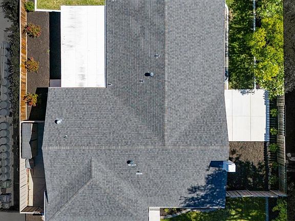 5th image of 9786 Davona Drive