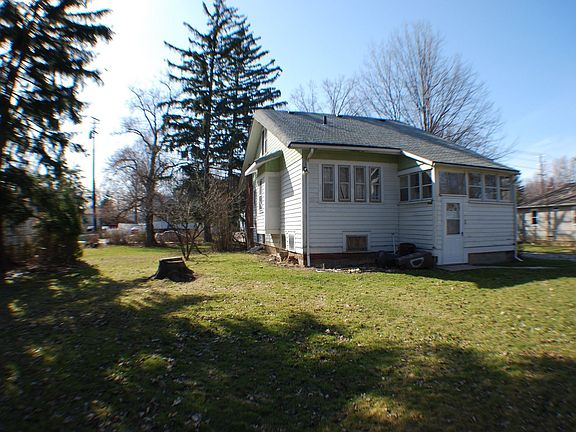 Rear view of home