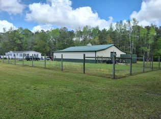 4949 Wright Rd, Tabor City, NC 28463