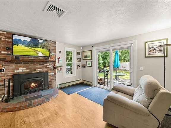 4th image of 115 Springhill Ave