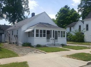 319-319 W 5th St, Anderson, IN 46016