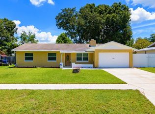 1222 Oak Valley Dr, Seffner, FL 33584
