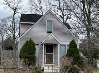 84 Aspen Rd, Mastic Beach, NY 11951