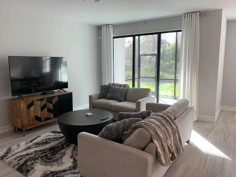 7623 Morgan Way — Photo 3