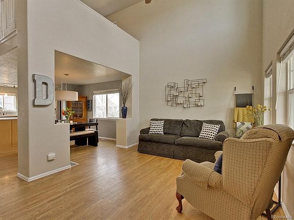 4th image of 2291 Dogwood Cir