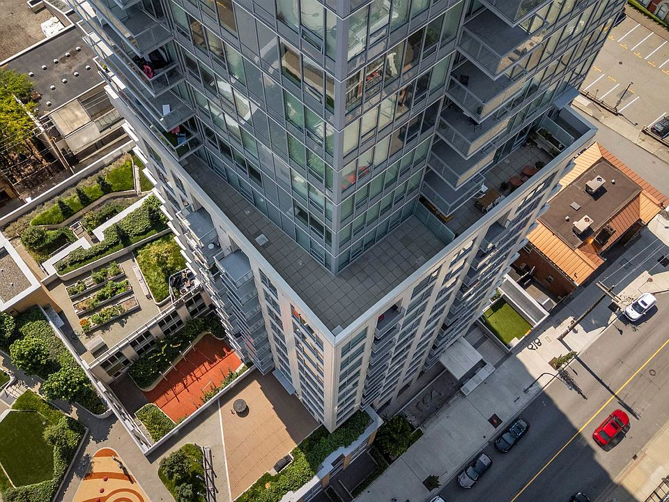 1st image of 618 Carnarvon St #1403