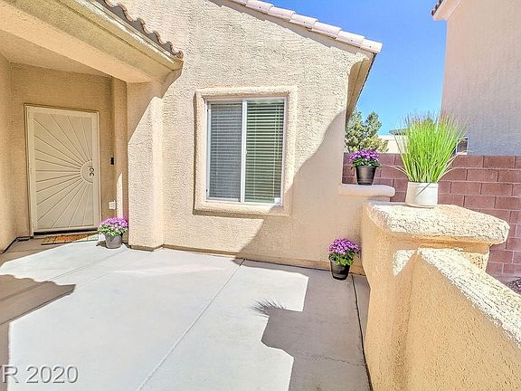 3rd image of 6924 Dipper Ave