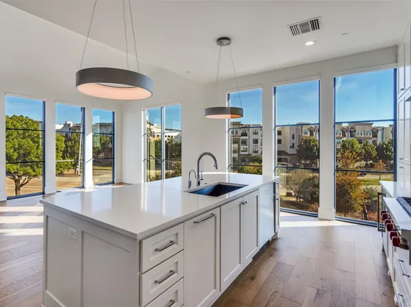 5270 Town And Country Blvd APT 332, Frisco, TX 75034