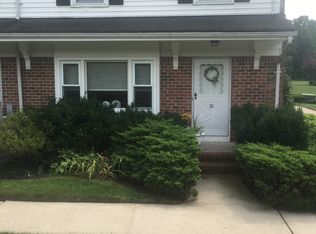 30 Harwich Vlg, Scotch Plains, NJ 07076
