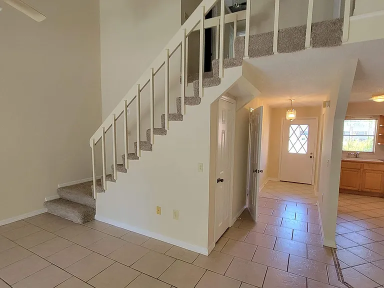 611 W Oak Terrace Dr — Photo 21