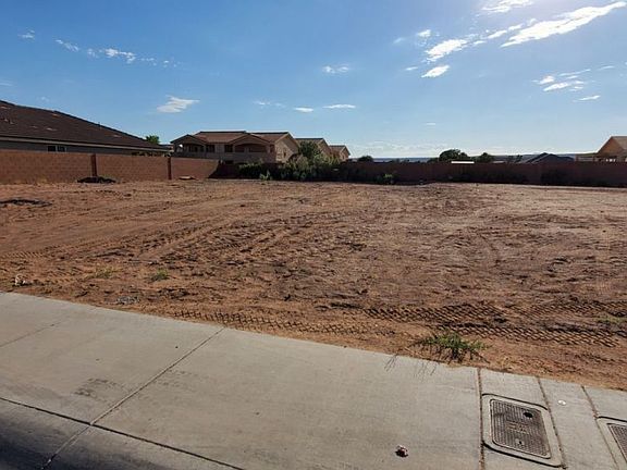 5th image of 281 Burns Ln