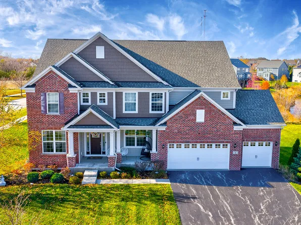 1 Sherman Ct, Hawthorn Woods, IL 60047