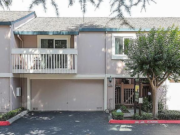 2nd image of 1460 Woodgrove Sq