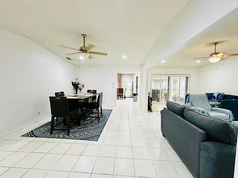 5077 Forsythia St — Photo 10