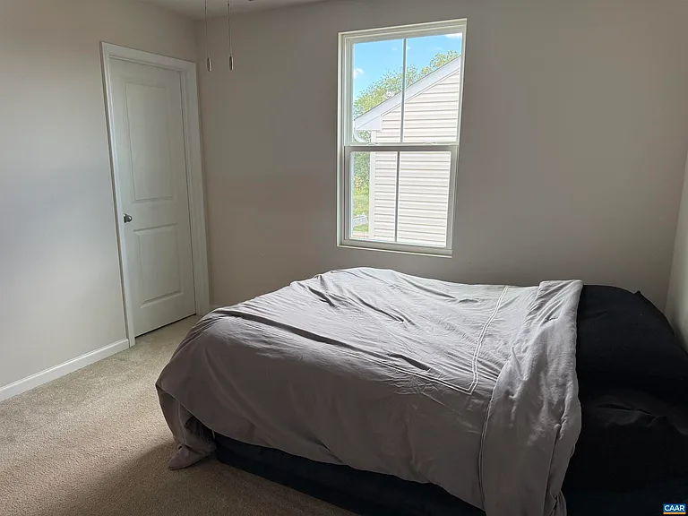 109 Walsh Ln — Photo 15