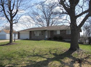 2318 Telegraph Rd, Saint Louis, MO 63125