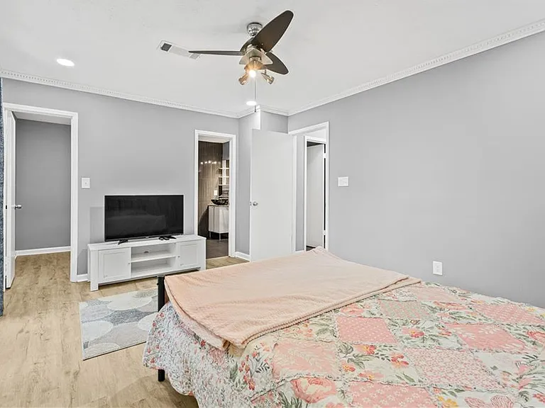 1707 Cotton Patch Ln — Photo 14