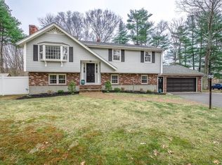 410 Elm St E, Raynham, MA 02767
