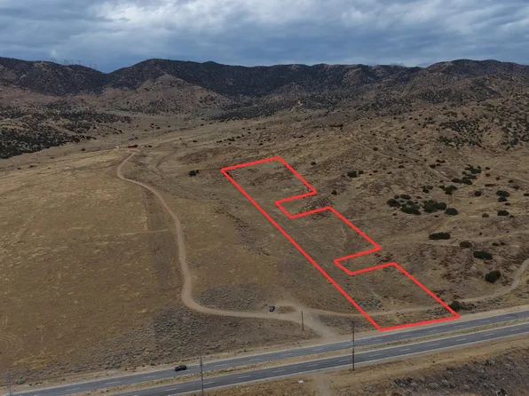 1524 South Ave, Palmdale, CA 93551