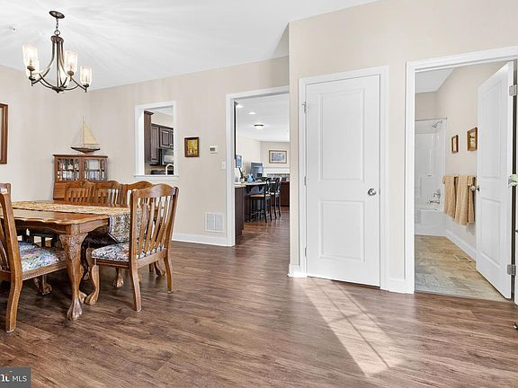 2nd image of 637 Lititz Reserve Ln