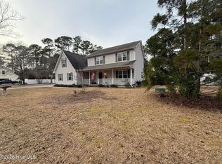 119 Longwood Dr, Stella, NC 28582