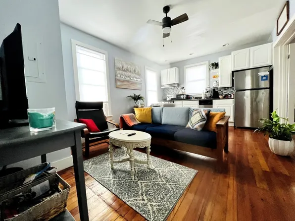 99 Bridge St #1, Catskill, NY 12414