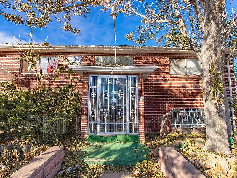 1 bed, 1.0 bath, 525 sqft, $1,100 — Photo 1